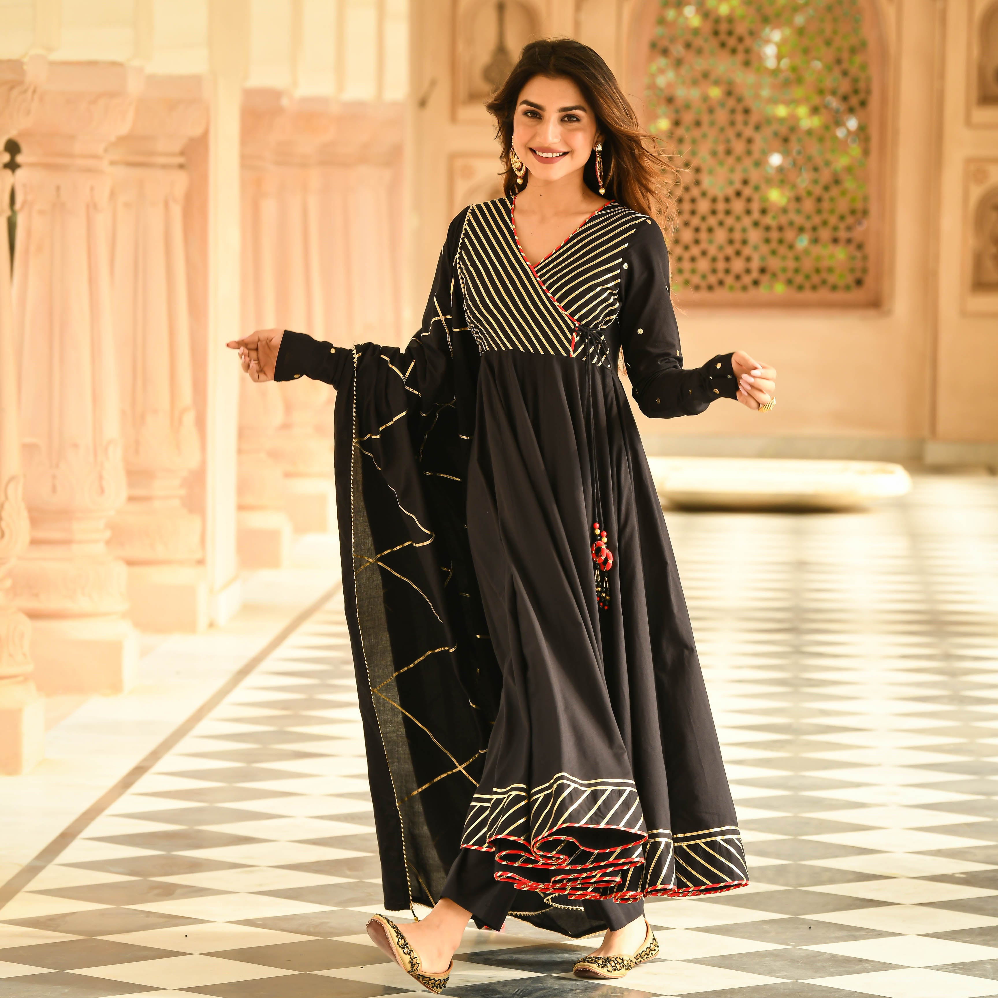 Black Skin Friendly Cotton Fabric 3/4 Sleeves Block Printed Anarkali Kurti  at Best Price in New Delhi | Vvani Vats Shop